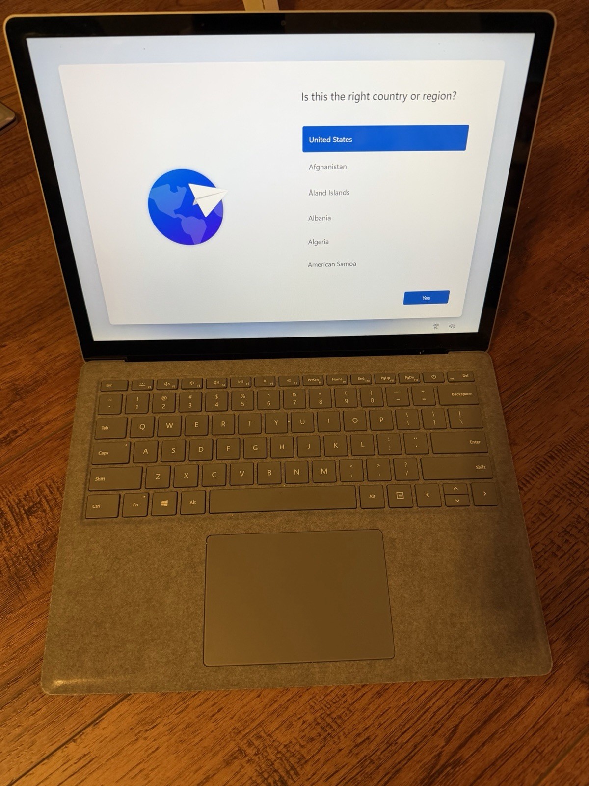 Microsoft Surface Laptop 3 1867 i5-1035G7 8GB RAM 128GB SSD 13.5 inch gallery