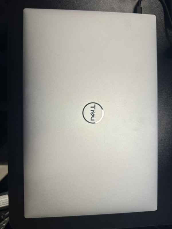 Dell XPS 15 9520 15.6" FHD Intel i7-12700H 32GB RAM 512GB SSD Win11 Pro gallery