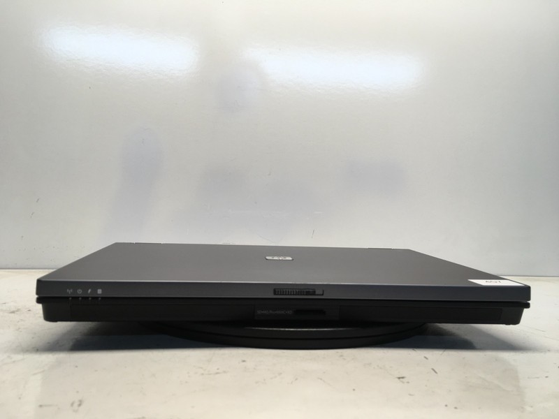 HP Compaq 8710P Intel Core 2 Duo T7100 1800MHz 2 GB NO HDD gallery