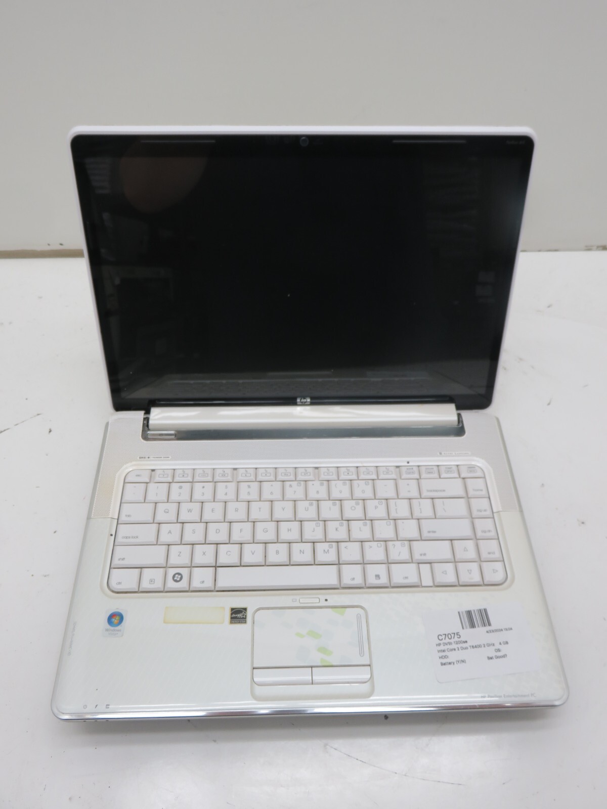 HP Pavilion DV5t-1200se Laptop Intel Core 2 Duo T6400 4GB Ram No HDD or Battery gallery