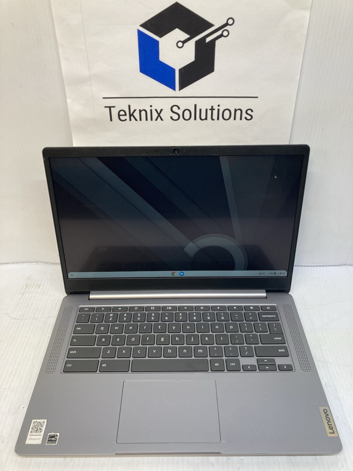 Lenovo IdeaPad 3 Touchscreen Chromebook 11M836 | 4GB RAM | SILVER - Powerwashed gallery