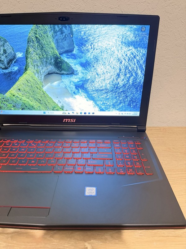 MSI Gaming Laptop GL63 15.6" Intel i5 8300H 2.30GHz 8GB RAM, 1TB GTX1050 gallery