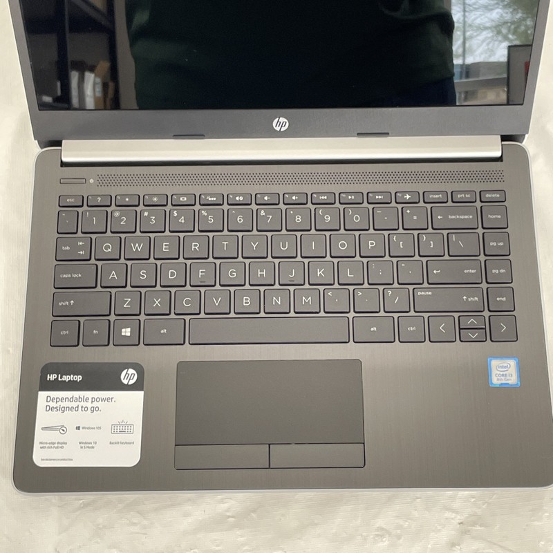 HP 14-df0023cl 14"Laptop | i3-8130U 2.2GHz | 8GB RAM, 128GB SSD M2 | WINDOWS 11 gallery