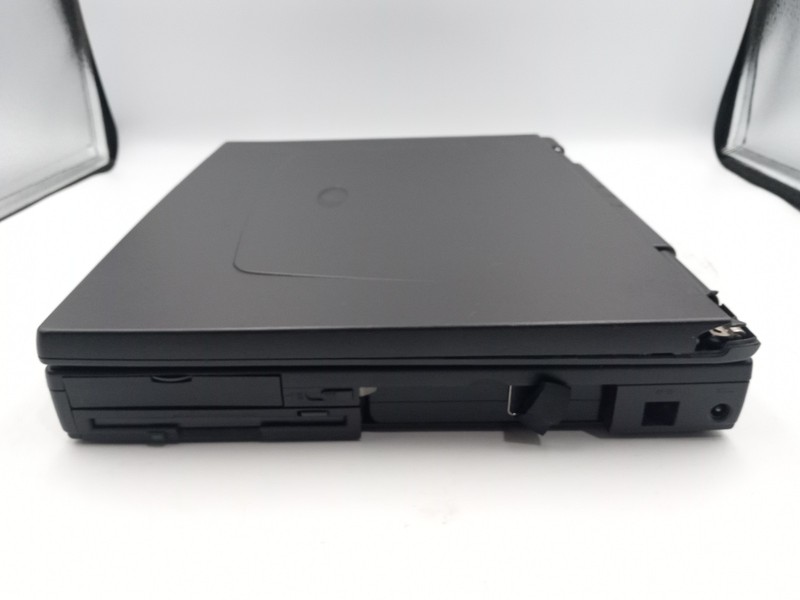 Micron Trek 2 U376 14" Laptop Pentium II 400MHz 128MB 10GB HDD Win 98 *READ* -RR gallery