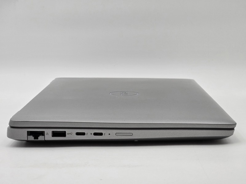 Dell Precision 3490 14" FHD ULTRA 5 125H 256GB SSD 16GB W11P Webcam Backlit FP gallery