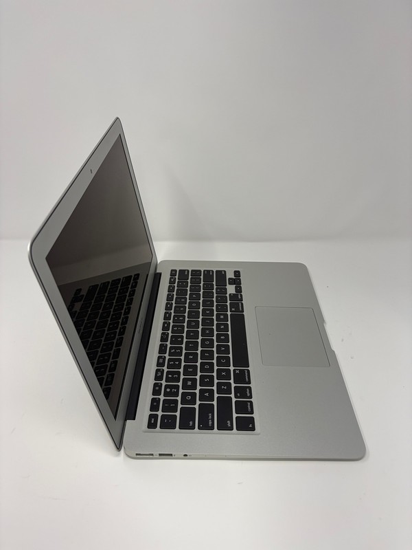 Apple MacBook Air i5-4250U 8GB RAM 256 GB SSD Mid 2013 gallery