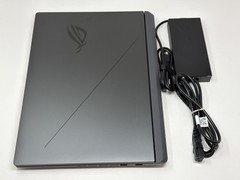 Asus ROG Strix G18 G815LM Core Ultra 9 2.7GHz 32GB RAM 1TB SSD 8GB GPU Excellent