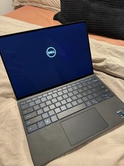 Dell XPS 13 Laptop Intel Core i7 Windows 11 Silver Backlit Keyboard Touchscreen