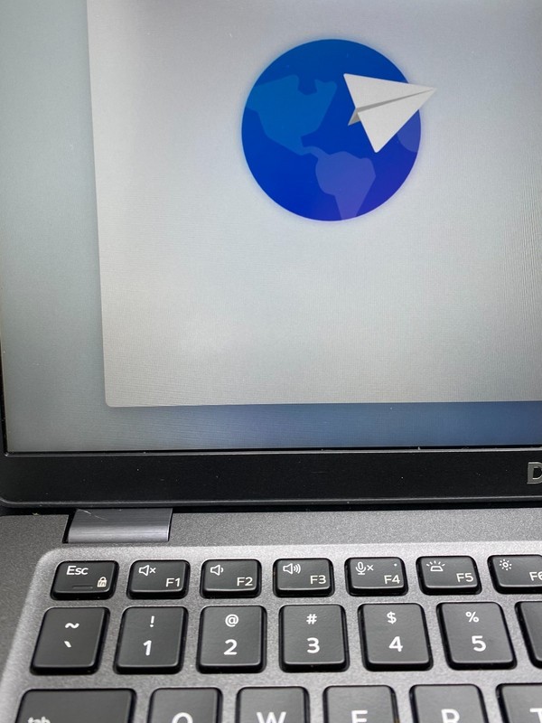 Dell Latitude 5401 Laptop 14" Intel Core i5-9400H 2.50GHz 16GB RAM 256GB SSD gallery