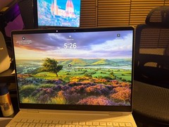 White hp omen max 16 RTX 5060 16gb of ram 240hz display