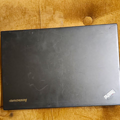 Lenovo ThinkPad T450s 14in i7-5600U 12GB Windows 10 Home / With Charger