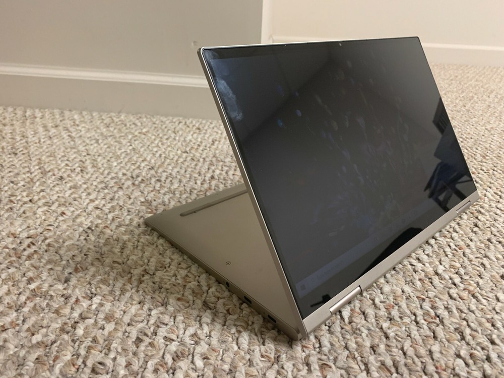LENOVO YOGA C740-14IML - 14" 2-IN-1 Convertible FHD LAPTOP I5 8GB 256GB SSD