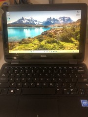 Dell Latitude 3189 11.6″ 2-in-1 Touch Laptop Celeron 4GB 64GB SSD Windows 11 !!