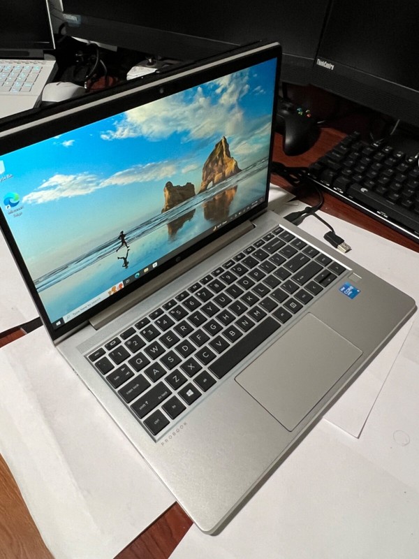 HP ProBook 640 G8 14.0in touchscreen Intel i5-1145G7 2.60GHz + SideTrak 12.5 gallery