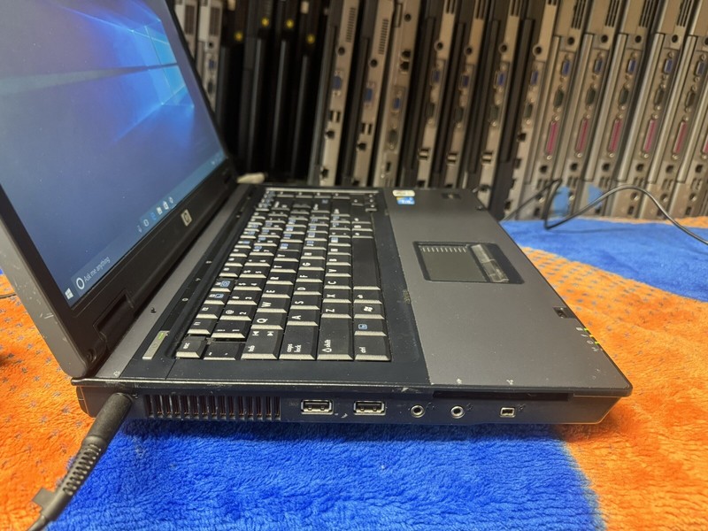 HP 6710b 15.4”, Win10pro, Intel C2D 2.20, 150 GB, 2.5 GB, DVD-RW, Wifi, #004 gallery