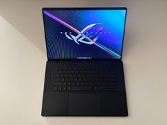 ASUS ROG Zephyrus M16 2022 (i7-12700H, RTX 3060, 24GB RAM) – NEW Battery & Fans!