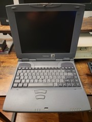 Toshiba 325CDS & Toshiba 2065CDS Satellite Vintage Laptop – Retro – WIN 98 DOS