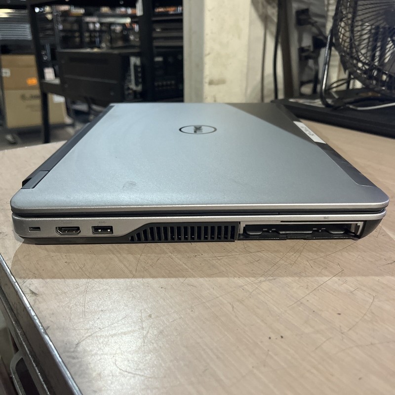 DELL PRECISION M2800 INTEL CORE I5-4210M 2.60GHZ 8GB RAM NO HD / gallery
