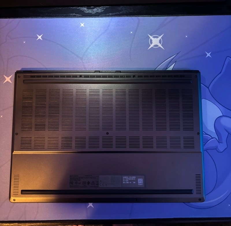 Asus ROG Zephyrus G16 GU605 240Hz 2.9GHz Ultra 9 285H 32GB 2TB RTX 5080 bundle gallery