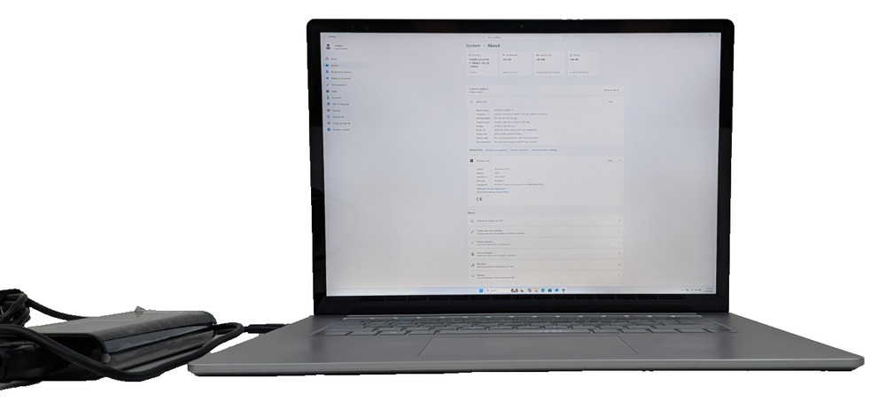 Microsoft Surface Laptop 3 Intel 4 Core i7 10th Gen 16GB DDR4 256SSD Grade B