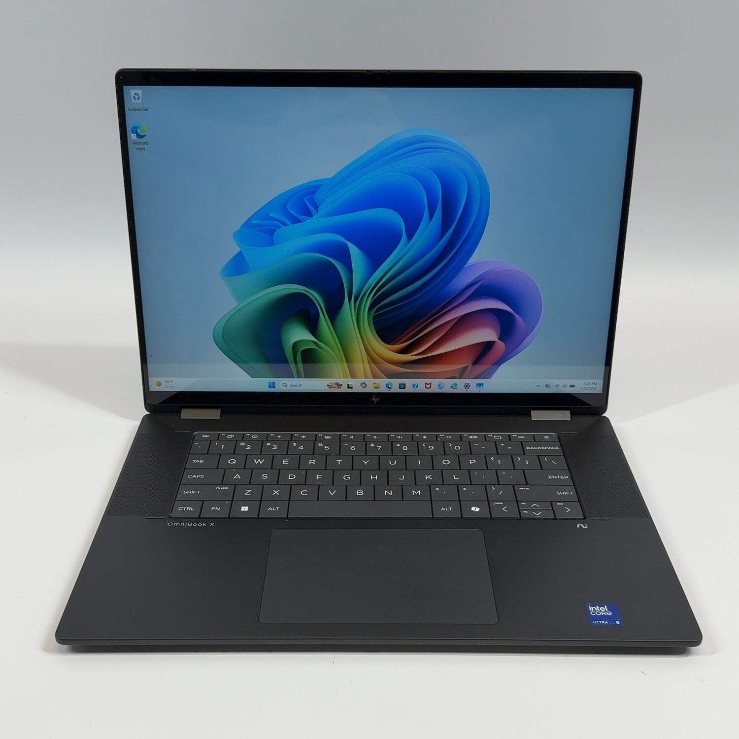 HP OmniBook X 16-AS0013DX 16" Core Ultra 5 226V 2.1GHz 16GB RAM 512GB SSD gallery