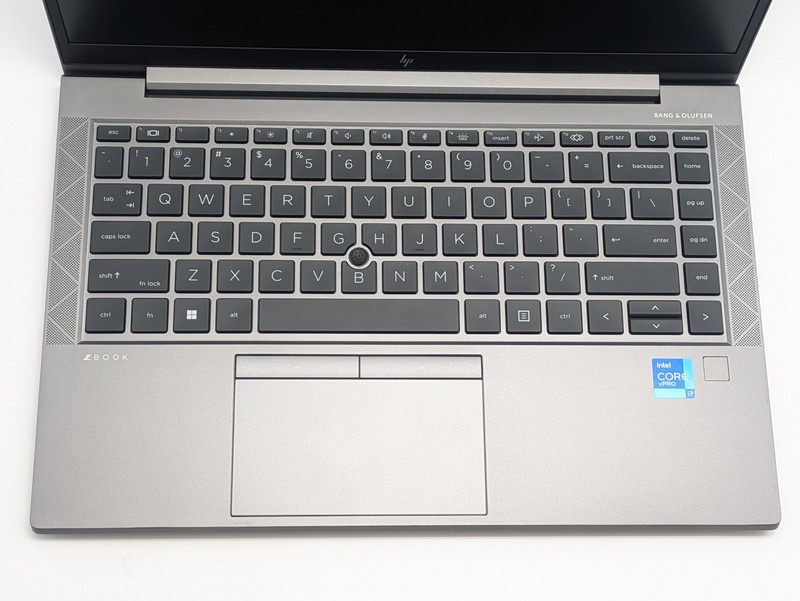 HP ZBook Firefly 14 G8 14" i7-1185G7 16GB DDR4 512GB SSD Windows 11 Home gallery