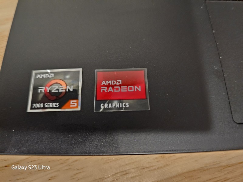 Lenovo ThinkPad E14 Gen 5 Laptop 21JR001RUS gallery