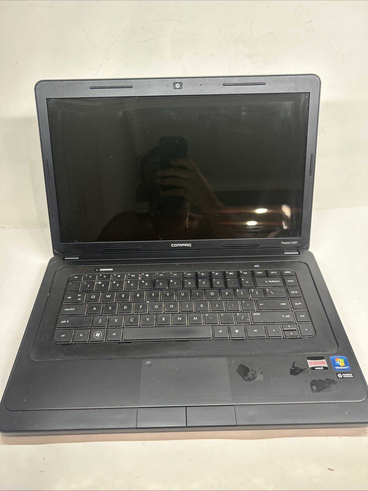 Compaq Presario CQ57 Laptop Intel Celeron Cq57-439wm 161635 gallery