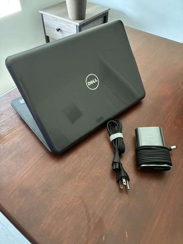 Dell Latitude 3380 Intel Core i5, 7200U @2.5 GHz 8GB RAM 128GB SSD WEBCAM gallery