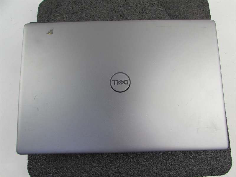 DELL PRECISION 7760 1920X1080 I7-11850H 1TB 32GB NVIDIA RTX A4000 WIN 11 PRO gallery