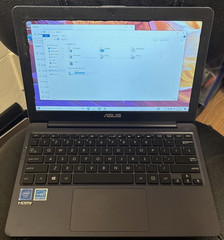 ASUS L203M 11.6 Intel Celeron-N4000@1.1GHz 4GB RAM Intel UHD Graphics 64 GB