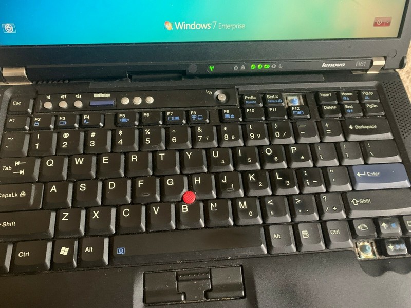 Lenovo ThinkPad R61 15" Laptop Intel Core 2 Duo 2GB RAM 80GB HDD Windows 7 gallery