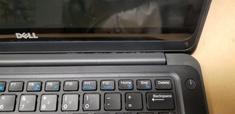 Dell Latitude 3380 13.3'' TOUCH, I3-6006U, 8GB RAM, 128GB SSD, WINDOWS 11 PRO gallery