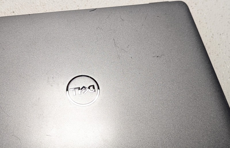 Dell Latitude 5450 Ultra 7 165H 14" 16GB RAM 512GB SSD Grade D gallery