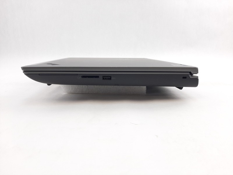Lenovo ThinkPad P16 i7-12850HX 16GB RAM 512GB NVMe Screen Parts/Repair C3*16 gallery