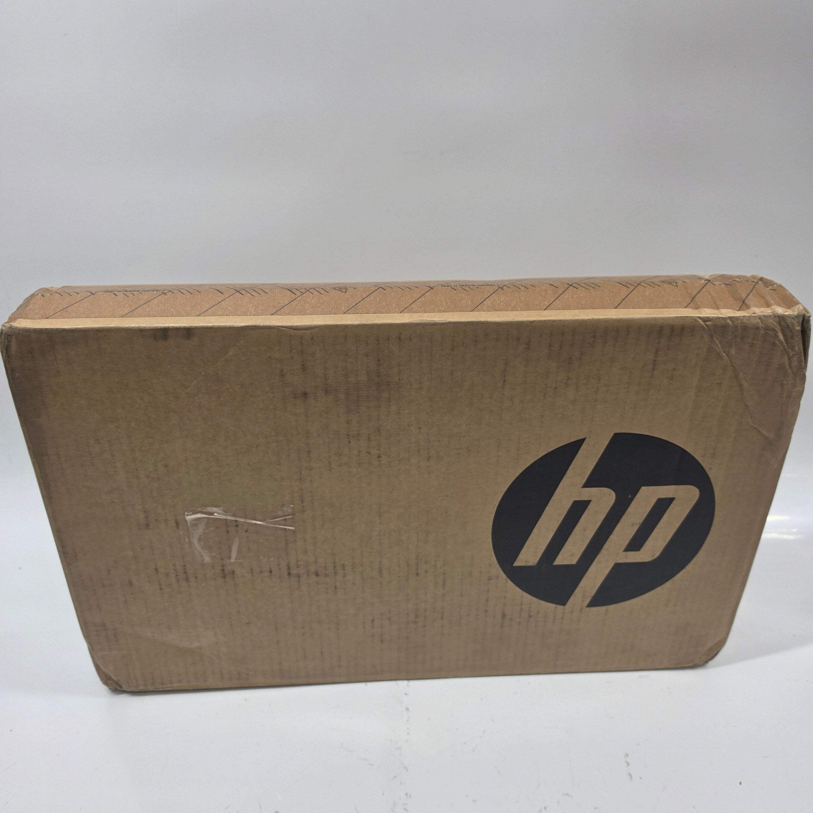 HP ProBook 4 G1i, 16" FHD+, Ultra 7 255U, 16GB RAM, 512GB SSD, Win 11 Pro gallery