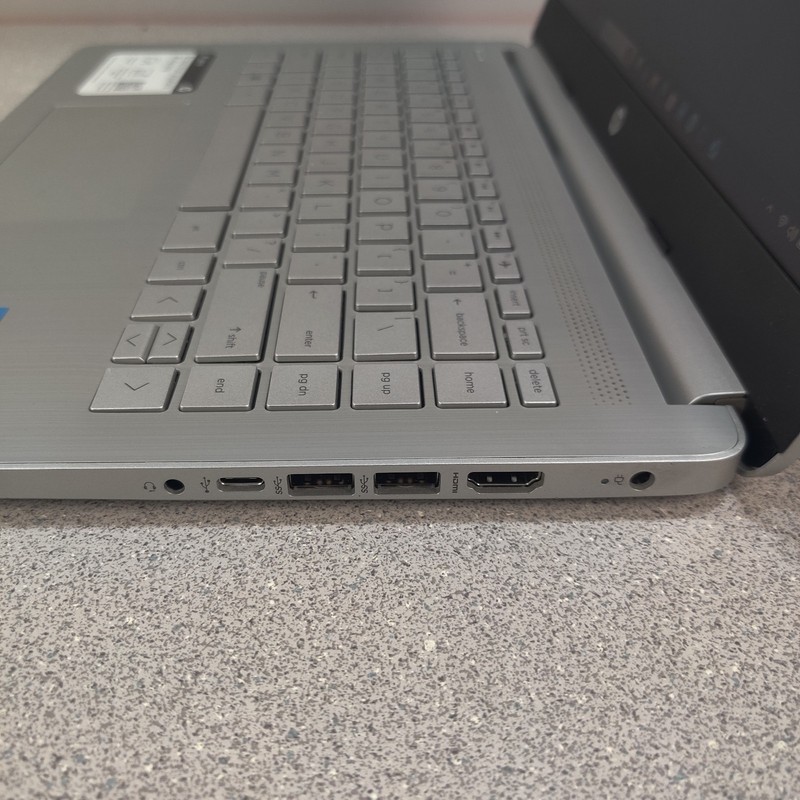 HP Laptop 14-DQ0760DX 14" Intel N4120 8GB 128GB Silver Win 11 Home NO CHARGER gallery
