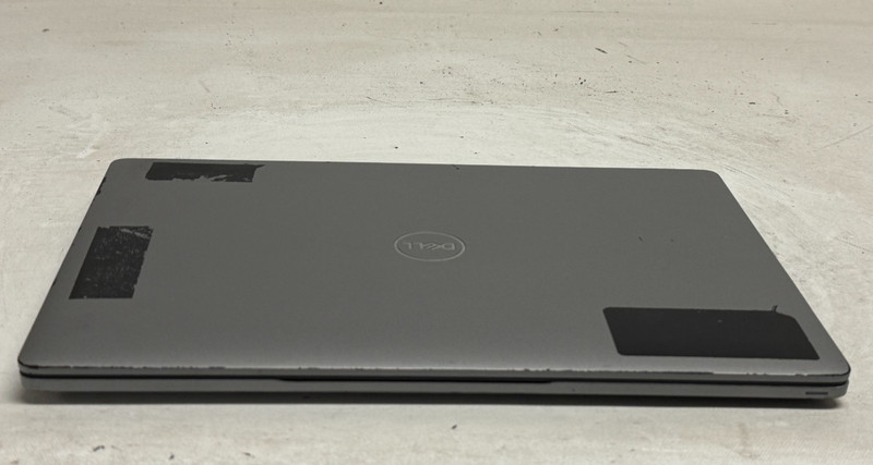 Dell Latitude 5310 13.3" (i7-10610u - 16GB RAM - 256GB SSD - Win11Home) gallery