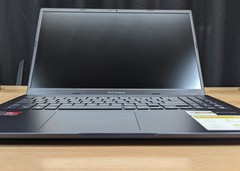 ASUS Vivobook 15 15.6″ Laptop Ryzen 5 5600H 16GB 512GB SSD Win 11 M1502QA-NB54