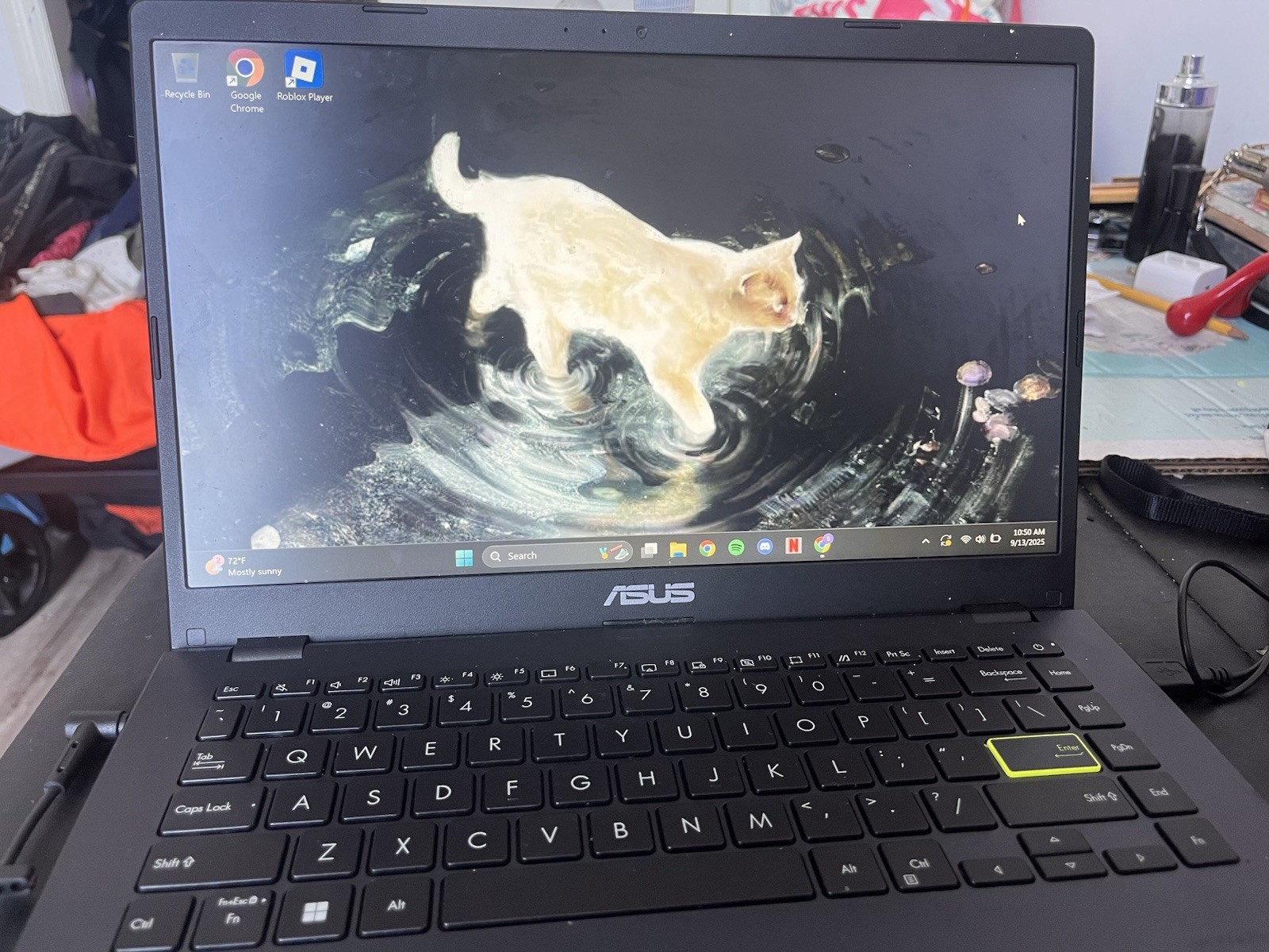 ASUS 14" Full HD Laptop, Intel Pentium N6000, 4GB, 64GB eMMC, Windows 11 S Mode gallery