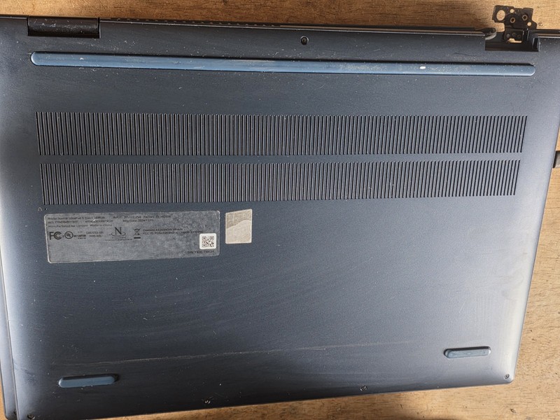 Lenovo IdeaPad Slim 5 16IRU9 2n1 16" Touch , Intel Core 7 150u 16 gb Hinge gallery