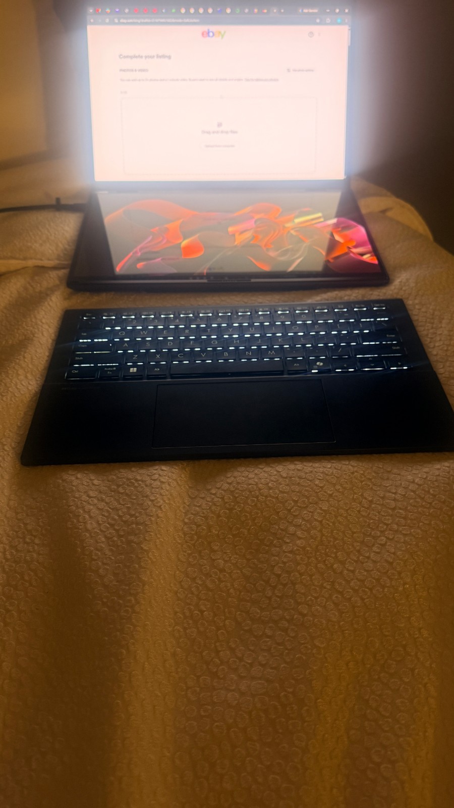 ASUS Zenbook DUO 14" Dual 3K OLED Touch Intel Core Ultra 9 285H 32GB MINT gallery