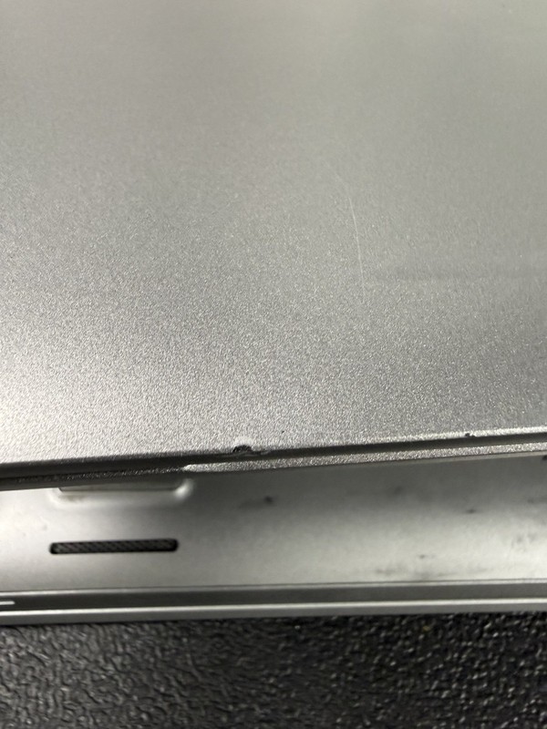 Dell Latitude 5520 i5-1145G7 2.6GHz 16GB DDR4 256GB NVMe Win 11 Pro - READ gallery