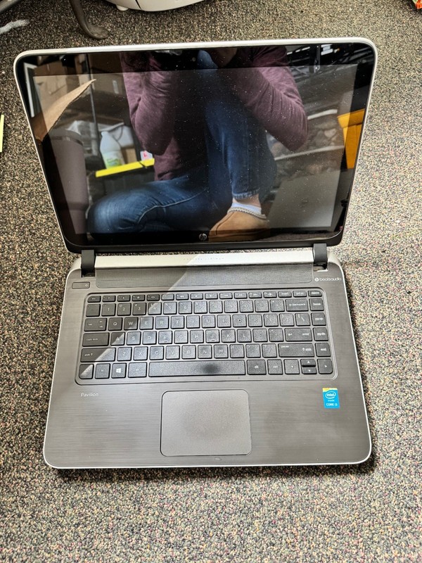 HP Pavilion 14-v062US 14” Laptop i3-4030U 1.9GHz 8GB RAM 250GB SSD Win10 Silver gallery