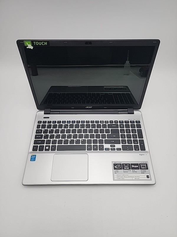 Acer Aspire V3-572P-326T 15.6" Touch Laptop i3-5005U@2.00GHz 8GB RAM 300GB SSD gallery