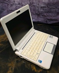 Asus EeePC 901 10” Retro Netbook Laptop Wifi Office Webcam SSD Linux WORKING