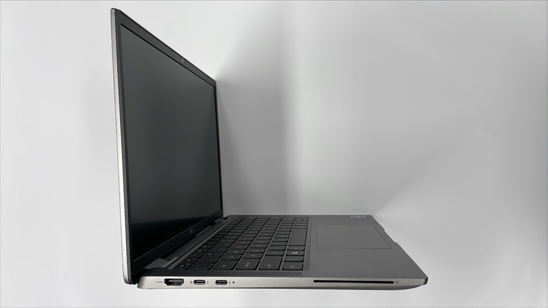 Dell Latitude 7340 i7 13th Gen 13.3" FHD+ 32GB RAM 1TB SSD No OS Iris XE gallery