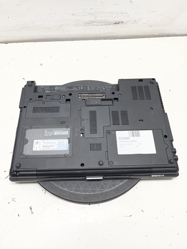HP EliteBook 8440p Intel Core i5 M520 2.4GHz 4GB NO HDD gallery