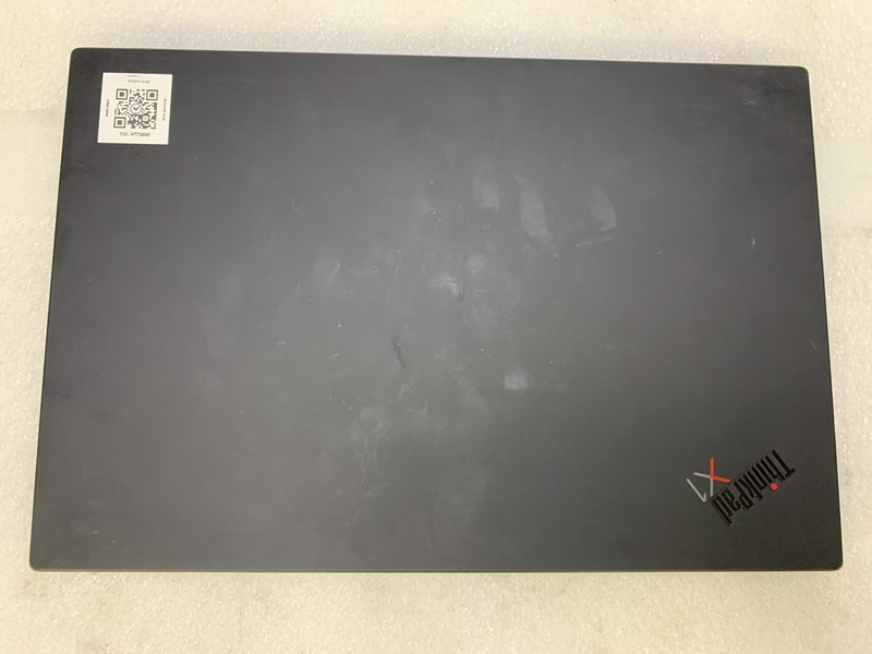 Lenovo ThinkPad X1 Carbon Gen 8 14" Core i7-10610U 16GB RAM 512GB SSD NO BATT/OS gallery