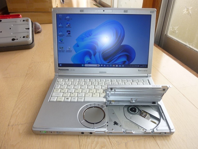 Panasonic Let's Note CF-SX2 Intel Core i5 HDD 250GB 4GB RAM Windows 10 pro